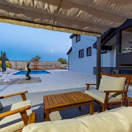 Heaven Donji Zemunik