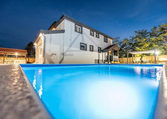 Heaven Villa