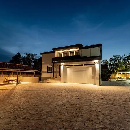 Heaven Donji Zemunik