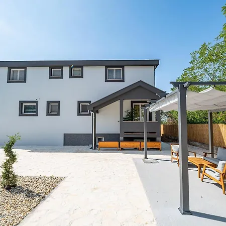 Heaven Villa Donji Zemunik