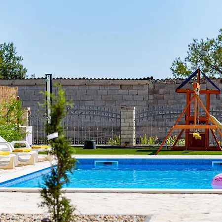 Heaven Donji Zemunik