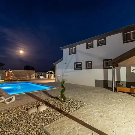 Heaven * Donji Zemunik